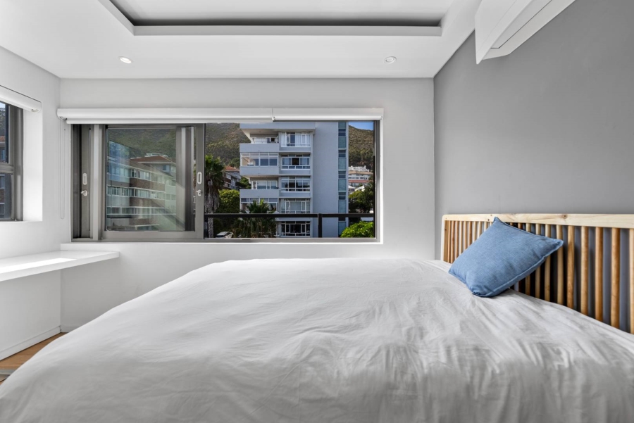 To Let 2 Bedroom Property for Rent in Sea Point Western Cape